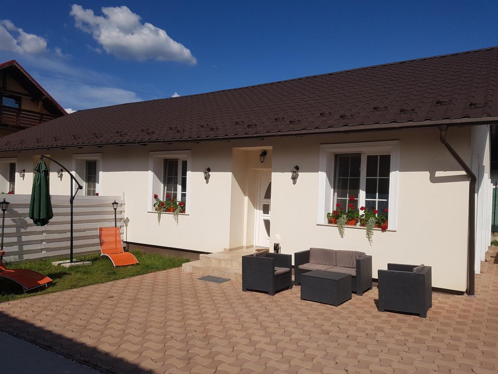 Family Residence Baia Mare Exterior photo